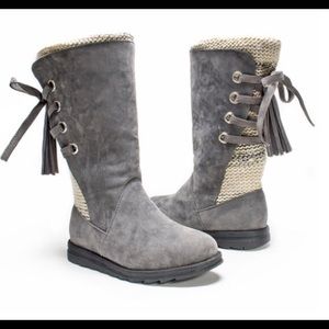 Muk Luk boots, size 9